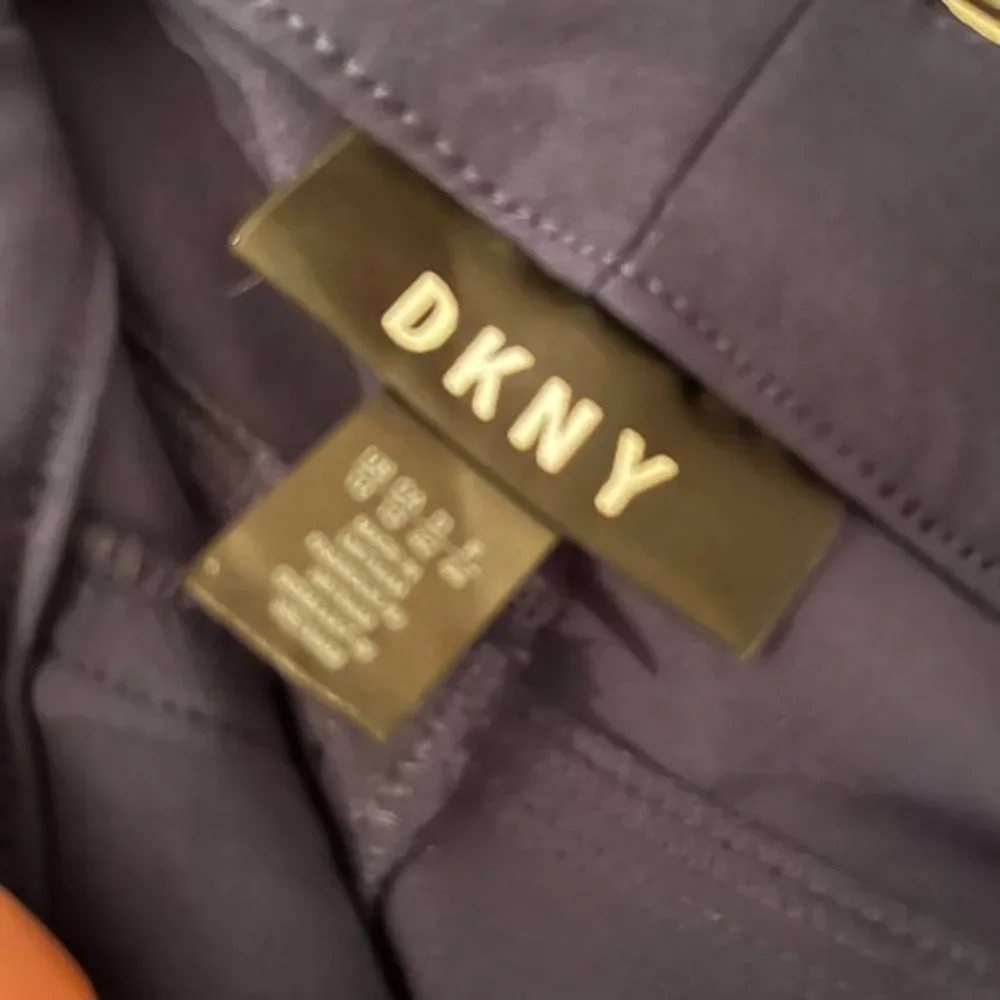 DKNY Navy Pants – New With Tags‎ – Size 12